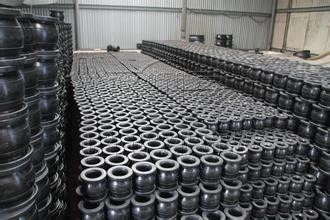 DN50異徑橡膠接頭庫(kù)存