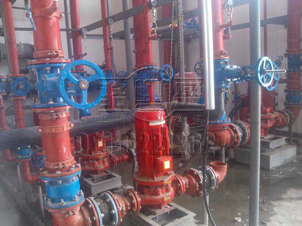 螺紋絲扣橡膠接頭發(fā)貨現(xiàn)場