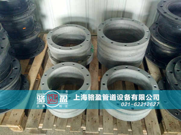 單球體橡膠接頭的構(gòu)造 單球體橡膠接頭的構(gòu)造